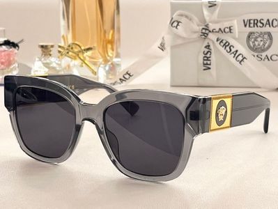Versace Sunglasses 947